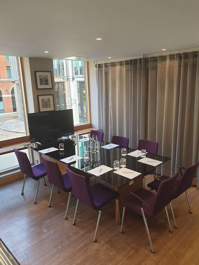 Hilton Garden Inn Birmingham Brindley Place Létesítmények fotó
